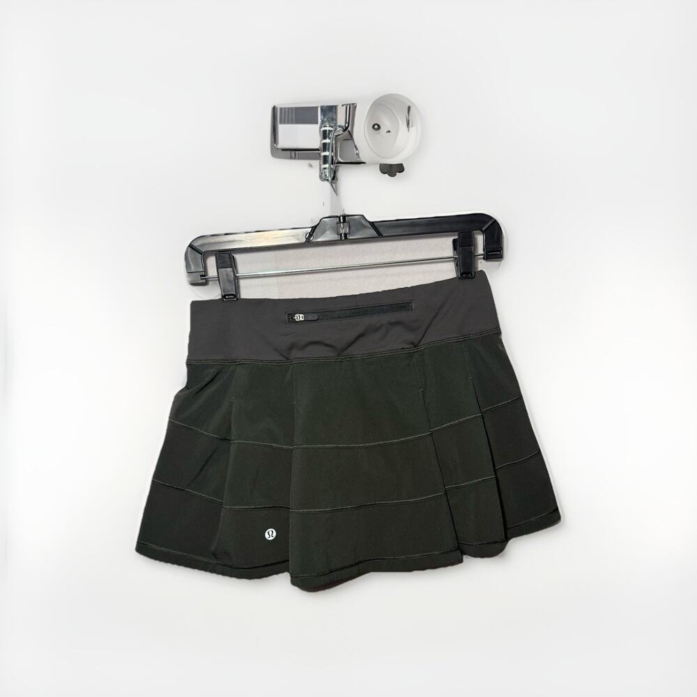 Lululemon Pace Rival Mid-Rise Skirt Black Size 4 Alabama Logo EUC